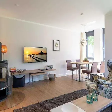Maxim App 1 Apartment
